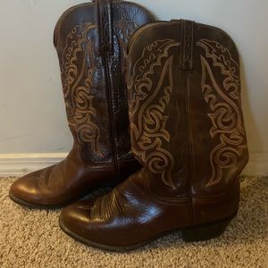 Womens 1883 Lucchese cowboy boots